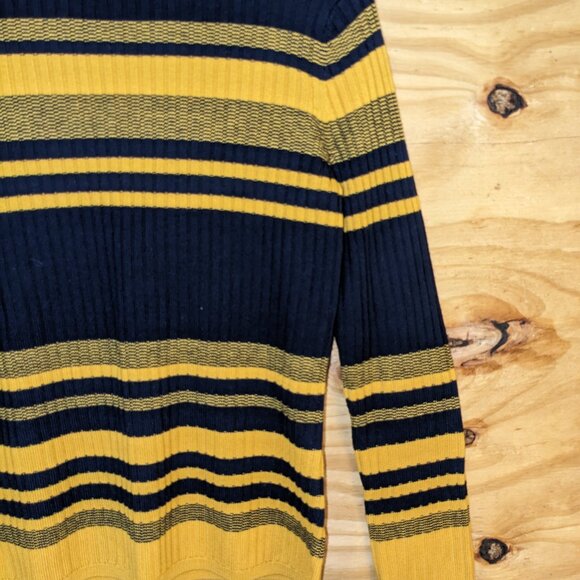 Brooks Brothers Women's Medium 100% Merino Wool Striped Sweater Gold Blue Crew - Picture 4 of 9